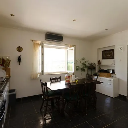 By The Sea Apartment
